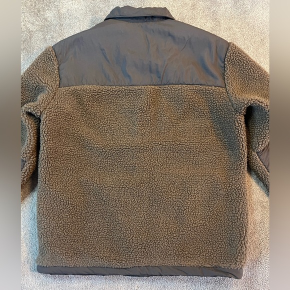 H&M Men’s Regular Fit Fleece Overshirt - Picture 10 of 13